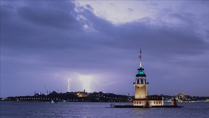 kız kulesi yağmur