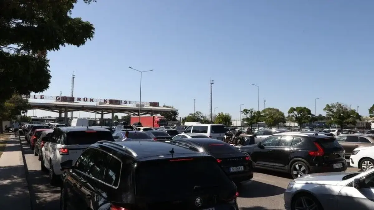 Yabancı plakalı araçlar için yeni düzenleme! Borcu olan sınırdan çıkamayacak