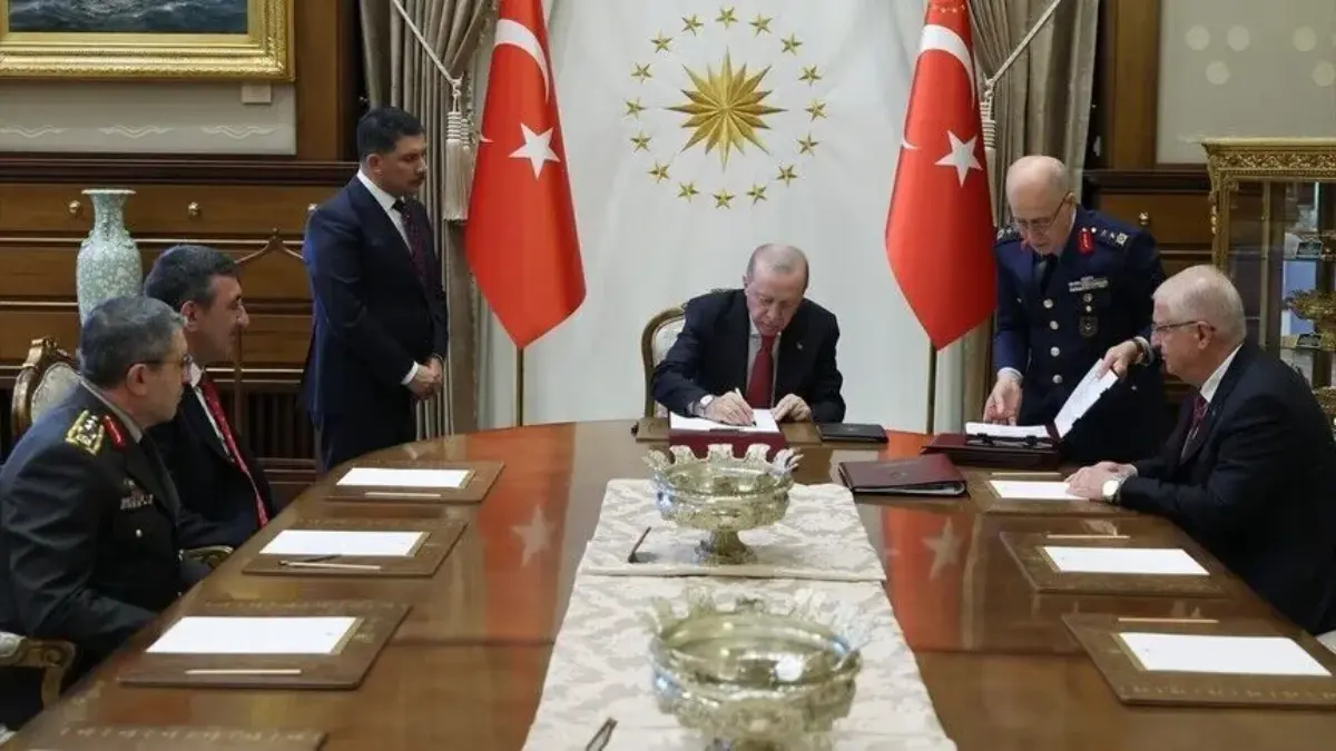 Erdoğan, YAŞ kararlarını imzaladı